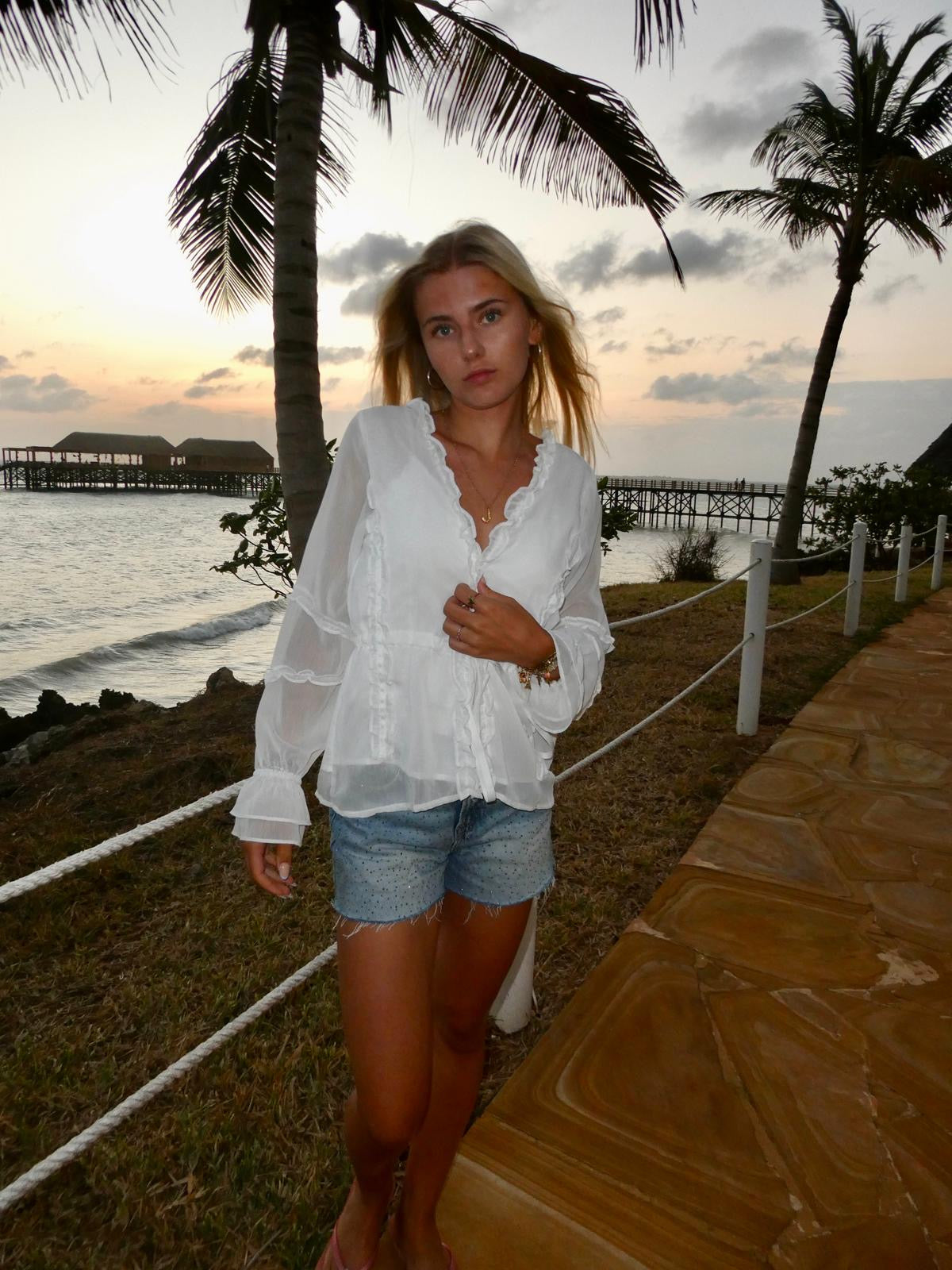 MARGOT ruffle blouse